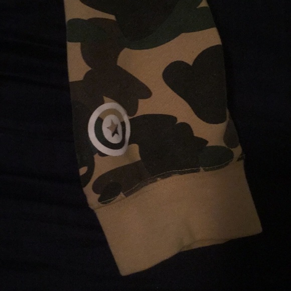 Bape Hoodie - Picture 3 of 6